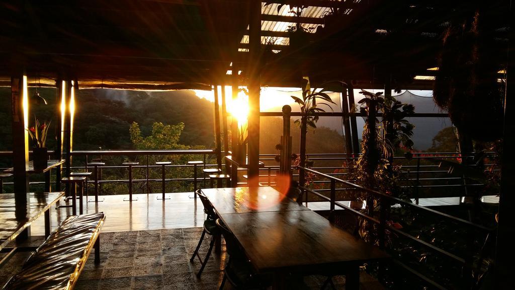 Celeste Mountain Lodge Бихагуа Экстерьер фото