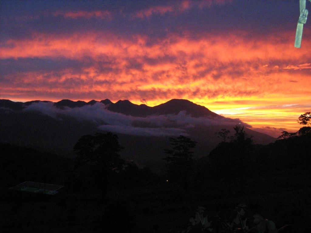 Celeste Mountain Lodge Бихагуа Экстерьер фото